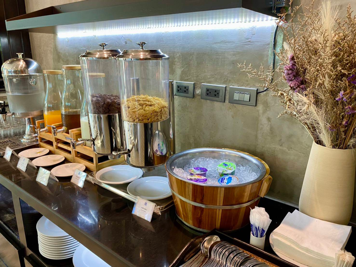 Supannahong Restaurant