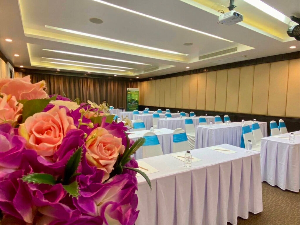 Grand Supicha City Hotel - Isaya Room