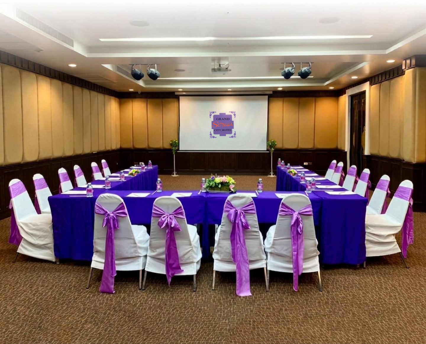 Isaya Room